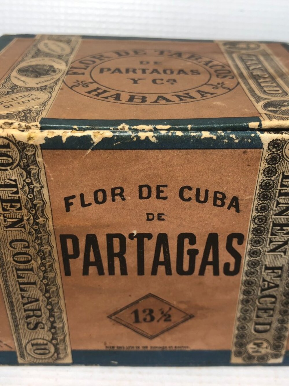 Victorian Paper Collar Box Tobacco Advertising